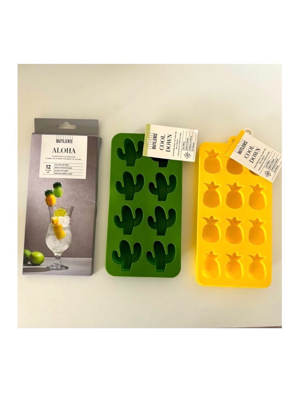 NWT! 3 Item Bundle of 2 Silicone Molds & 1 Box Cocktail Party Pickers